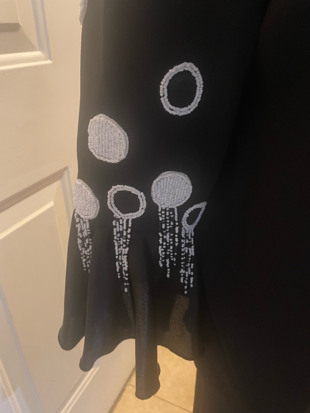 Donna Vinci Black 3-piece skirt suit with white Embellishments - Picture 6 of 11